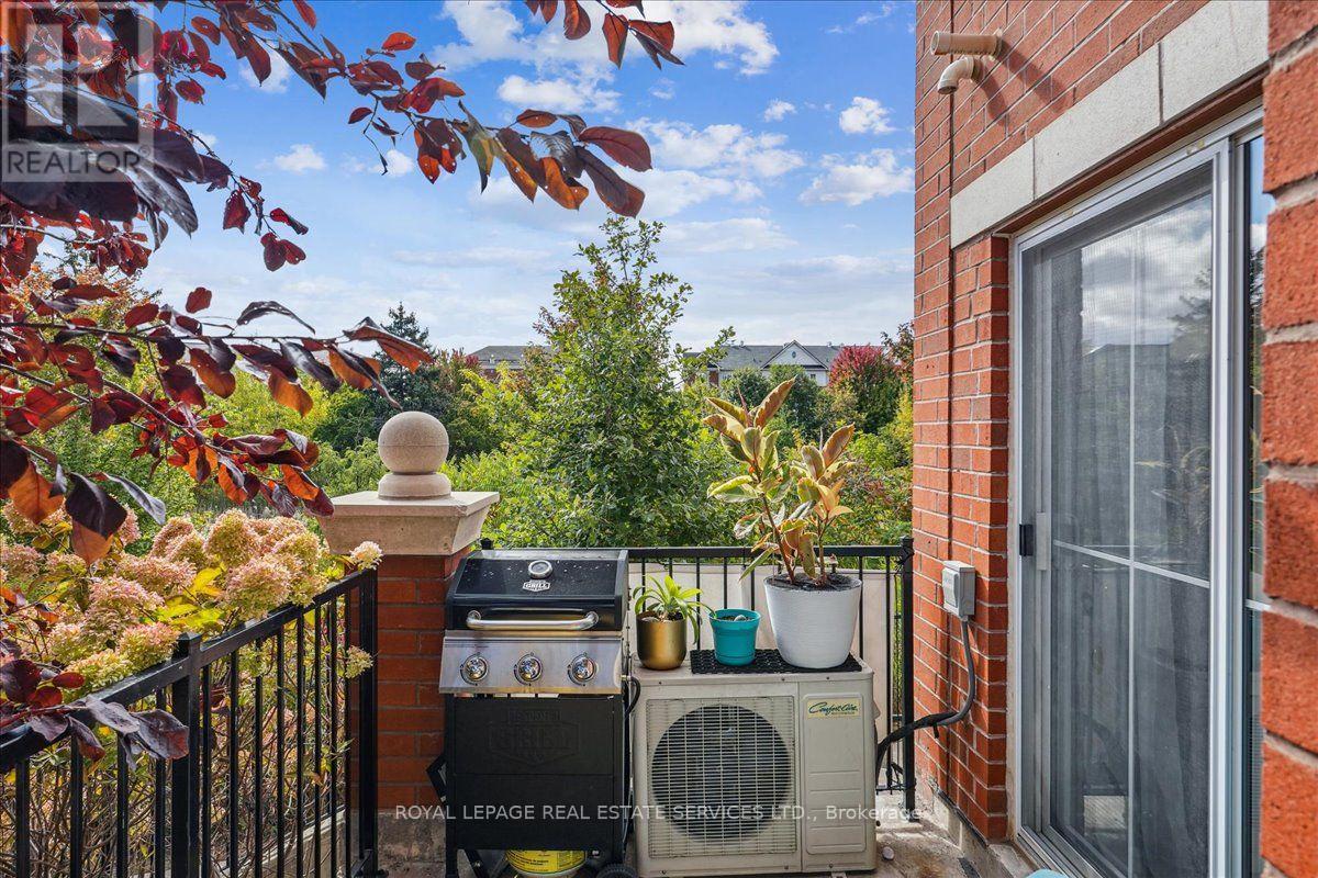 38 - 2480 Post Road, Oakville, Ontario L6H 0G6 - Photo 3 - W13753680
