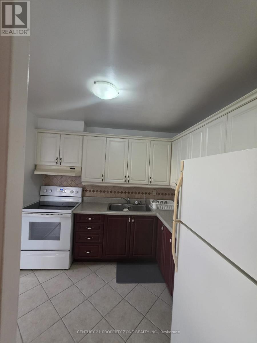 1103 - 2345 Confederation Parkway, Mississauga, Ontario L5B 2H3 - Photo 2 - W13753732