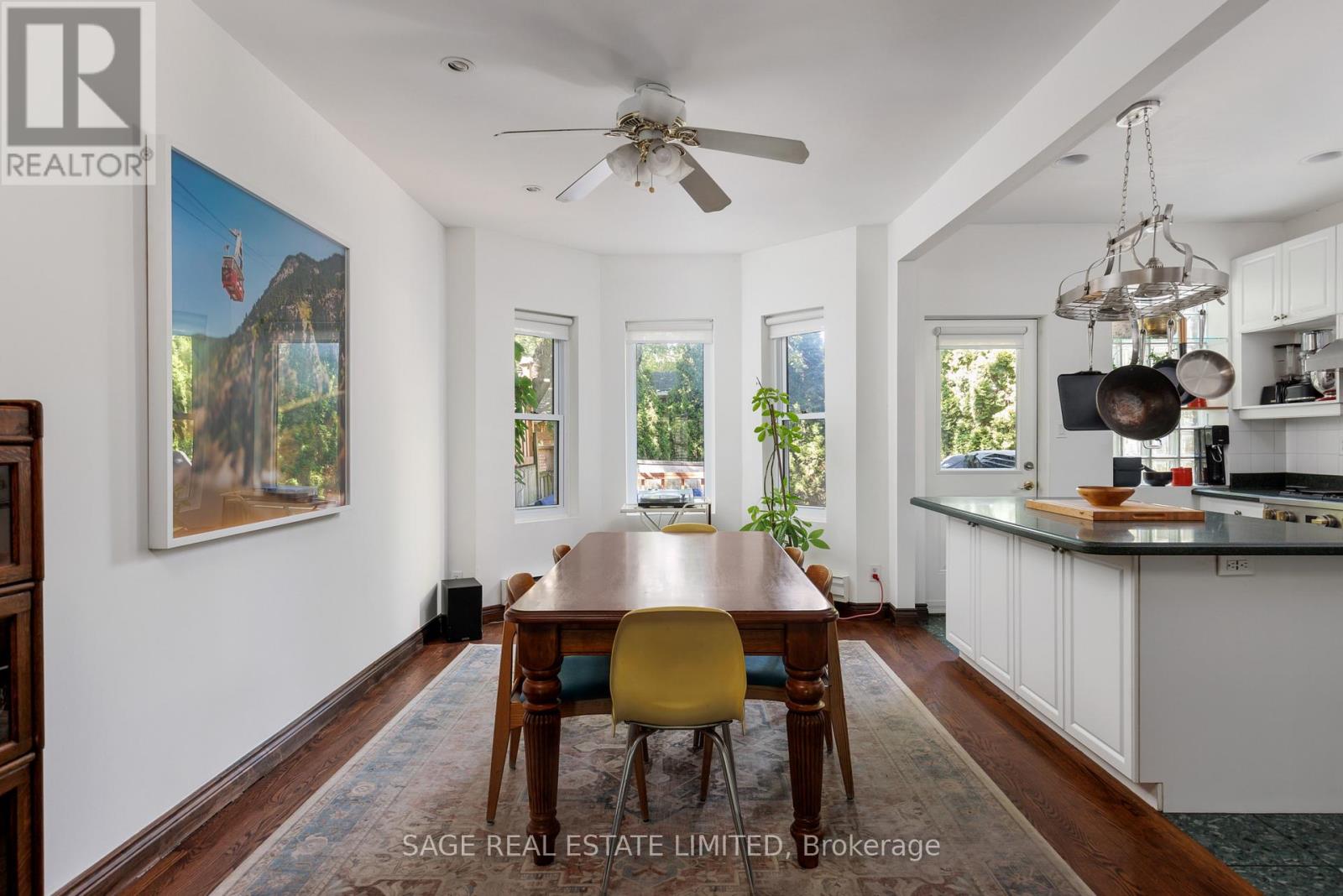 Main - 32 Roblocke Avenue, Toronto, Ontario  M6G 3R7 - Photo 12 - W13753756