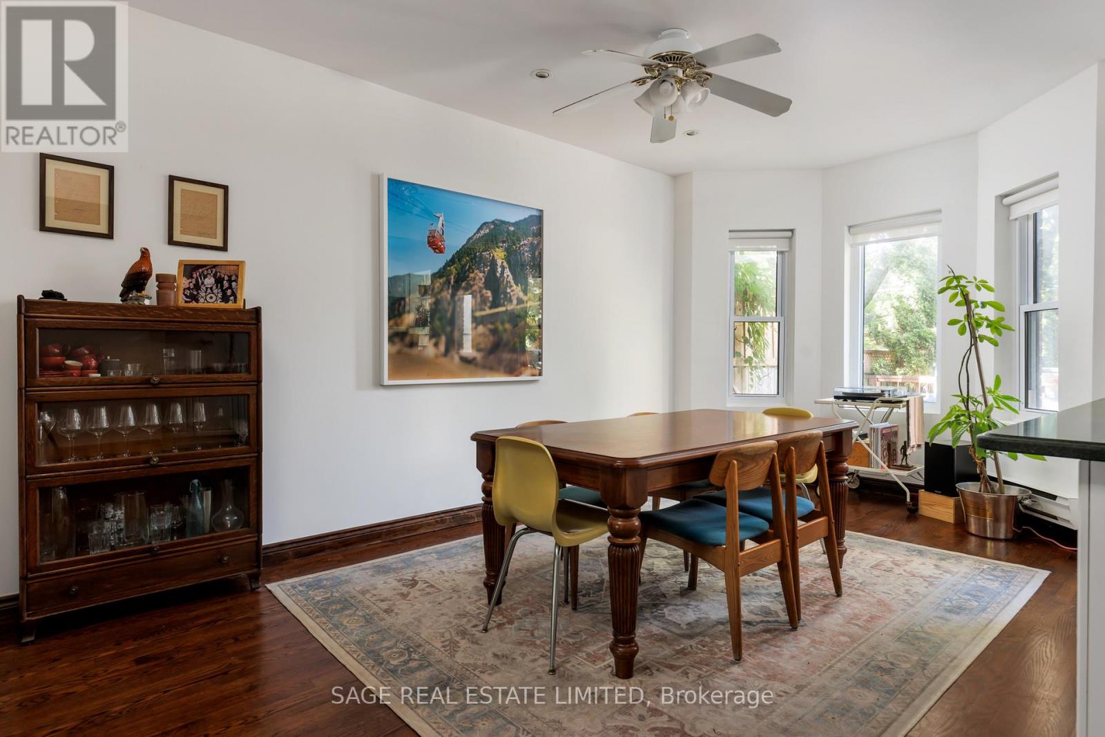 Main - 32 Roblocke Avenue, Toronto, Ontario  M6G 3R7 - Photo 13 - W13753756