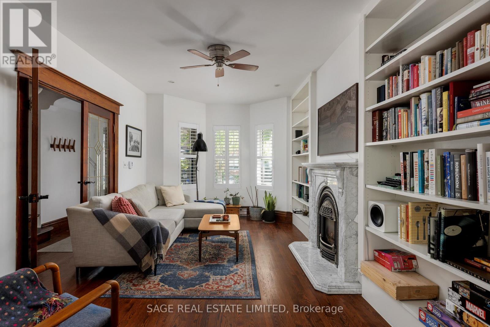 Main - 32 Roblocke Avenue, Toronto, Ontario  M6G 3R7 - Photo 7 - W13753756