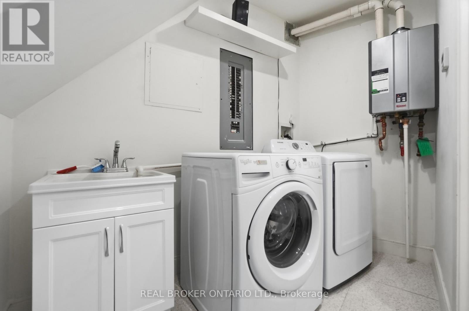 Lower - 1498 Paddington Court, Burlington, Ontario  L7M 1W7 - Photo 20 - W13753766