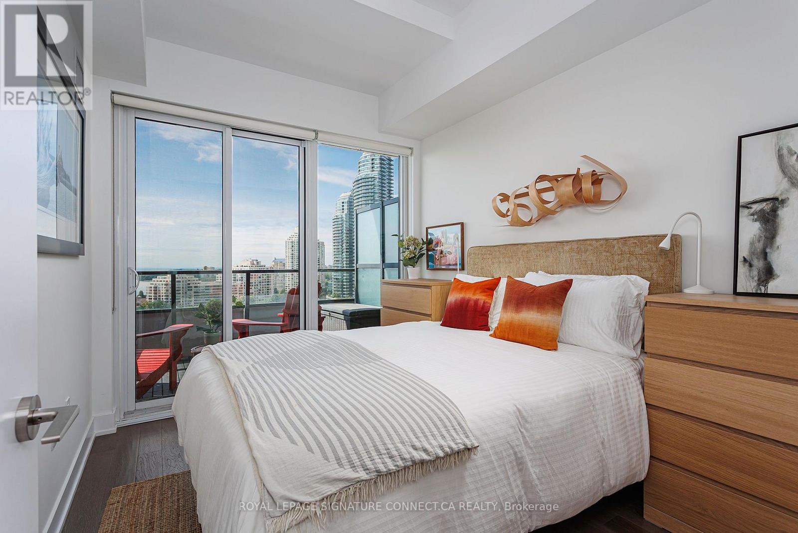 1319 - 30 Shore Breeze Drive, Toronto, Ontario  M8V 1A1 - Photo 15 - W13753768