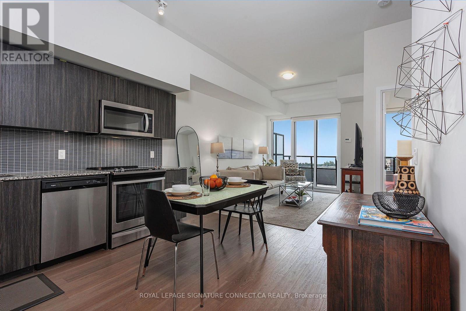 1319 - 30 Shore Breeze Drive, Toronto, Ontario  M8V 1A1 - Photo 6 - W13753768