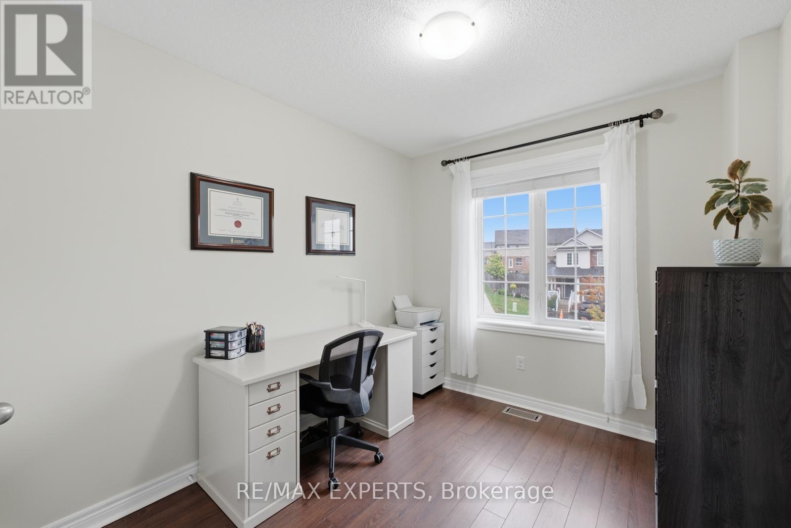 72 Victor Large Way, Orangeville, Ontario L9W 0B6 - Photo 25 - W13753770