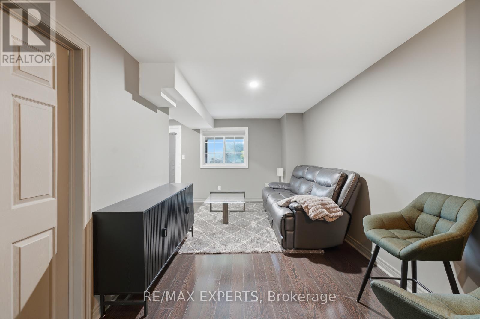 72 Victor Large Way, Orangeville, Ontario L9W 0B6 - Photo 28 - W13753770