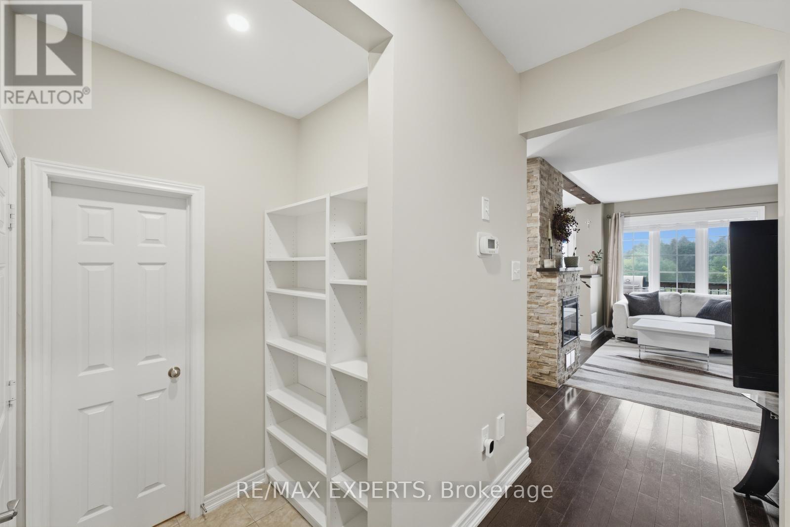 72 Victor Large Way, Orangeville, Ontario L9W 0B6 - Photo 5 - W13753770