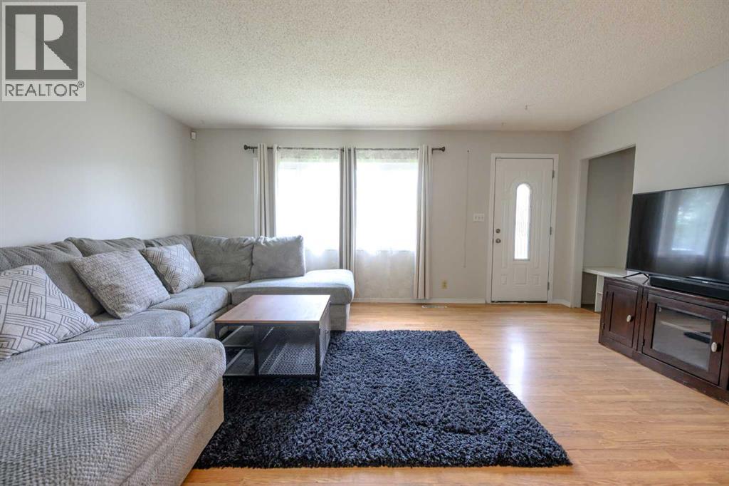 9923 88 Avenue photo 7