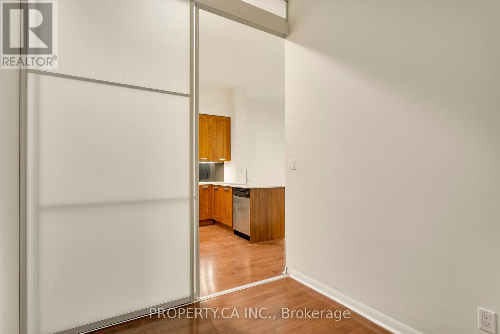 703 - 3391 Bloor Street W, Toronto, Ontario  M8X 1G3 - Photo 25 - W13753780