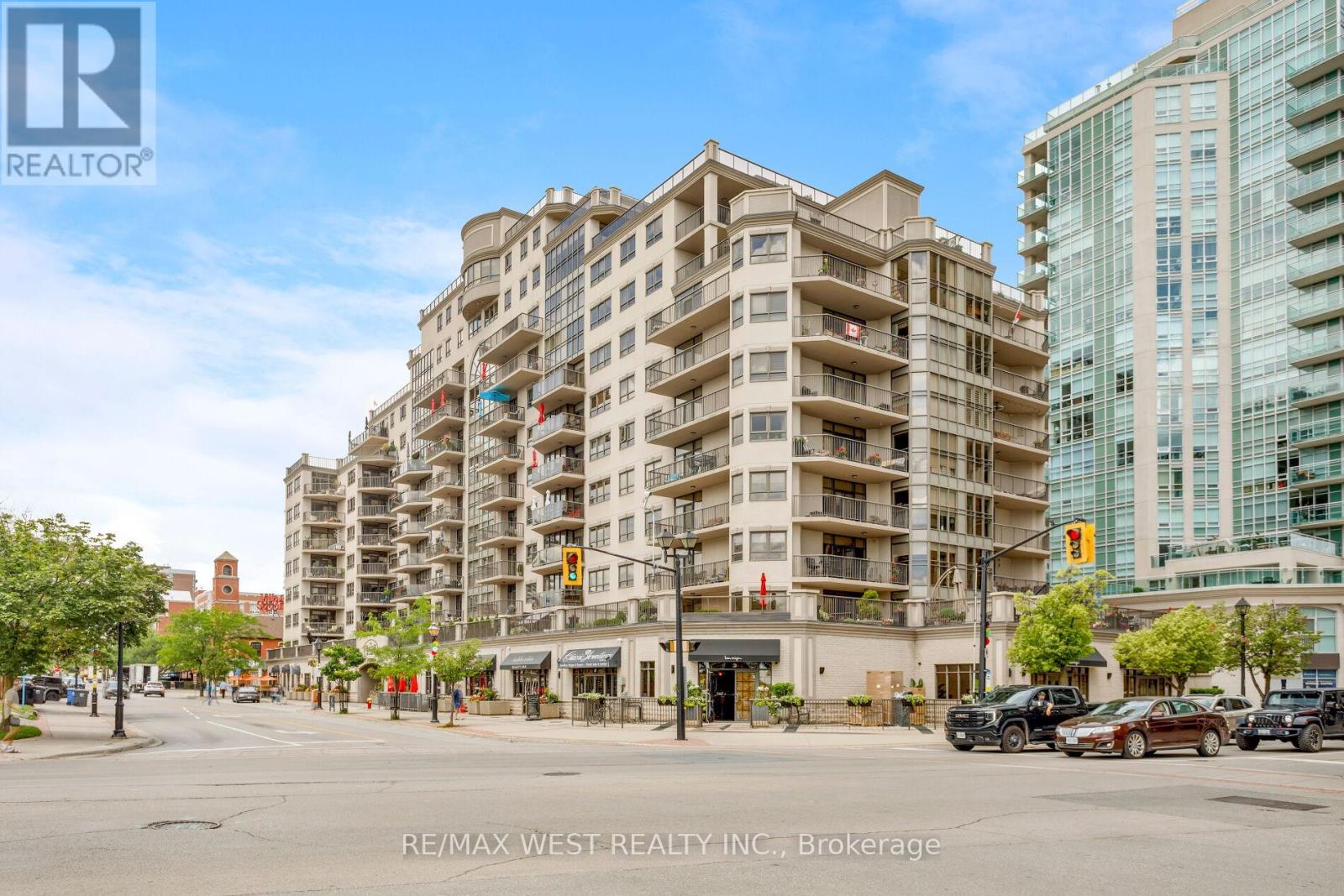 905 - 399 ELIZABETH STREET, Burlington, Ontario