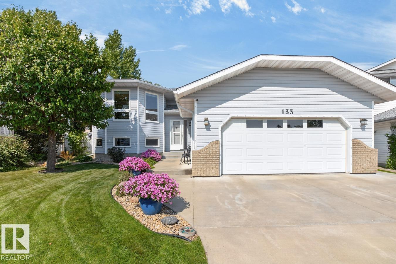 133 MEADOWVIEW DR, Sherwood Park, Alberta
