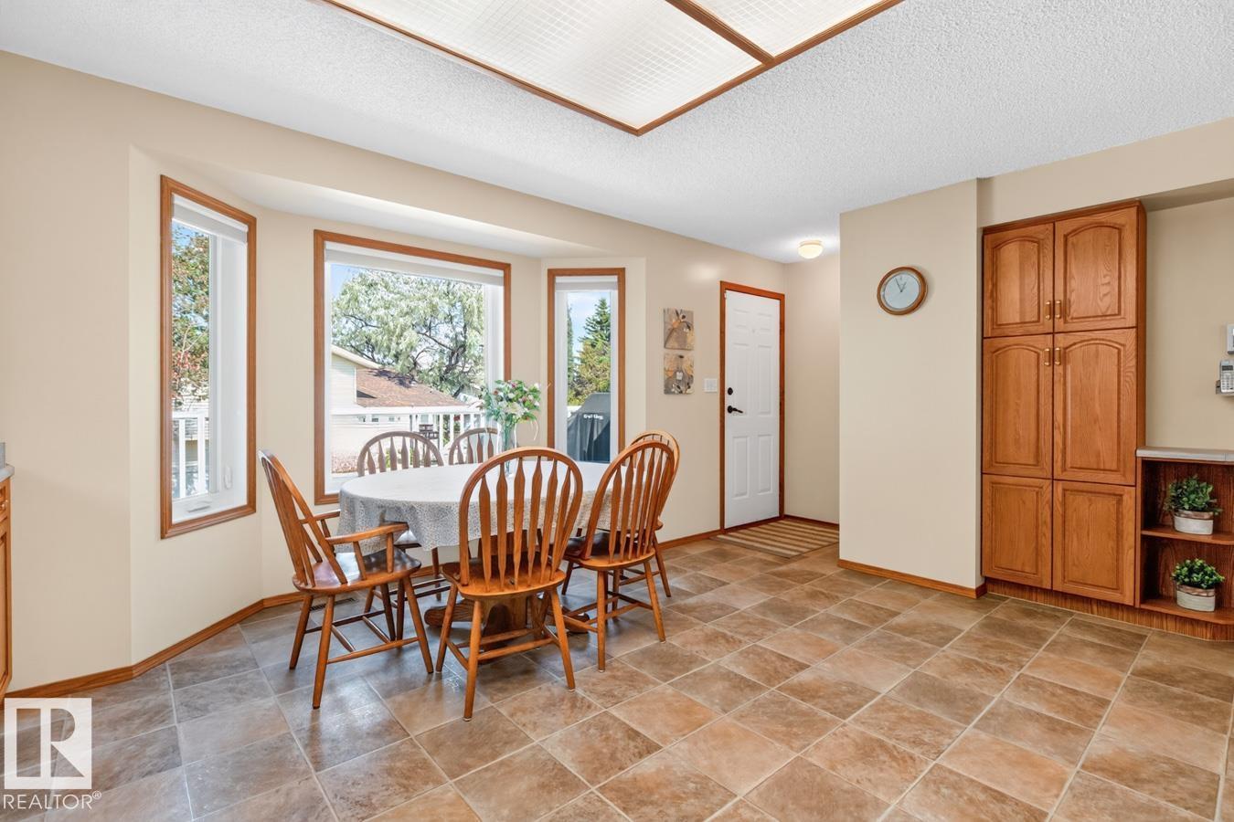 133 Meadowview Dr, Sherwood Park, Alberta  T8H 1P8 - Photo 15 - E4507503