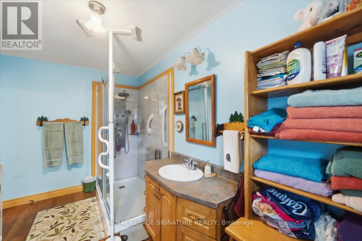 2212-1 Highway 60, Lake Of Bays, Ontario  P1H 2J6 - Photo 17 - X13753606