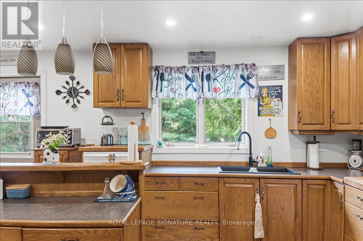 2212-1 Highway 60, Lake Of Bays, Ontario  P1H 2J6 - Photo 5 - X13753606