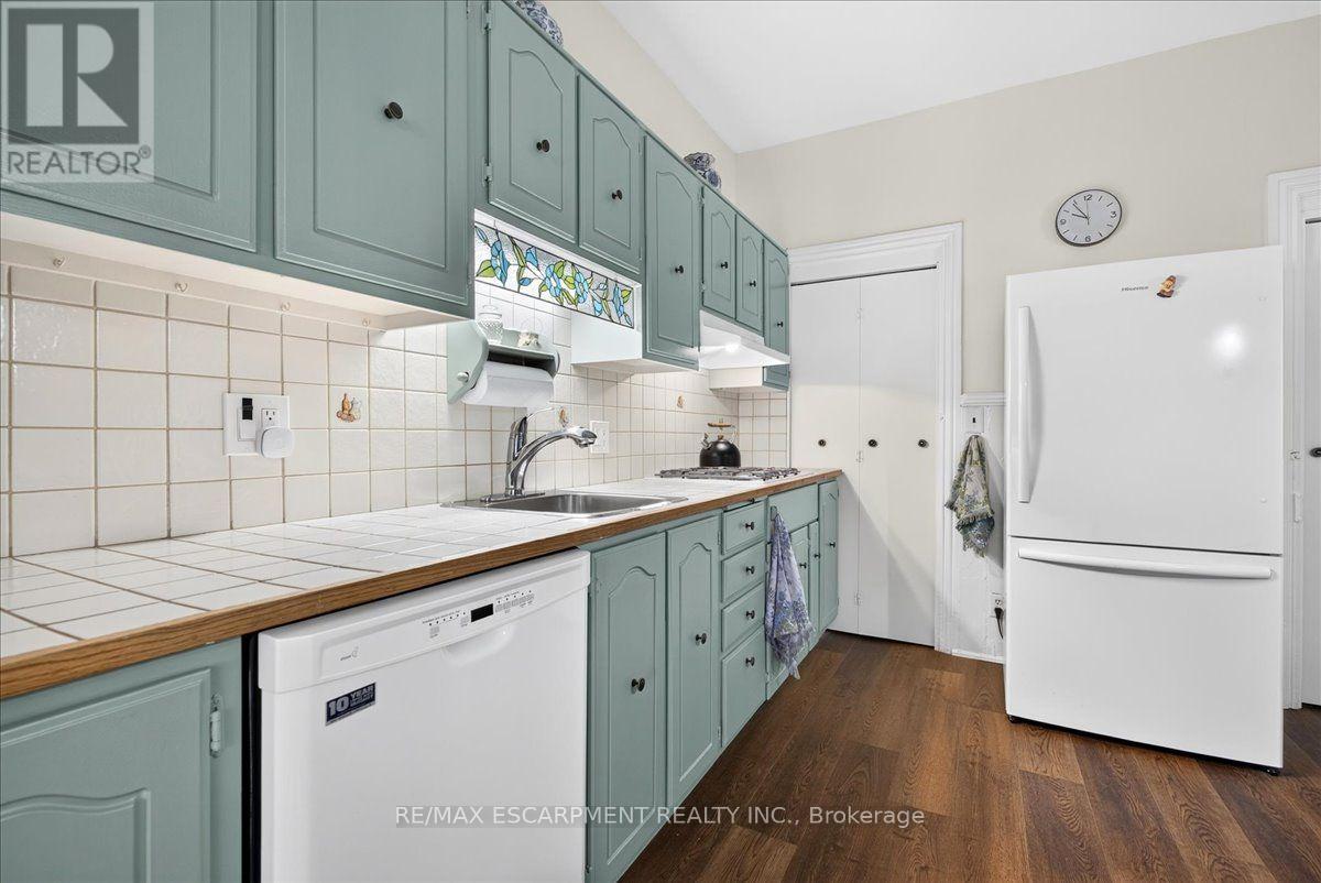 139 Queen Street S, Hamilton, Ontario  L8P 3S3 - Photo 11 - X13753644