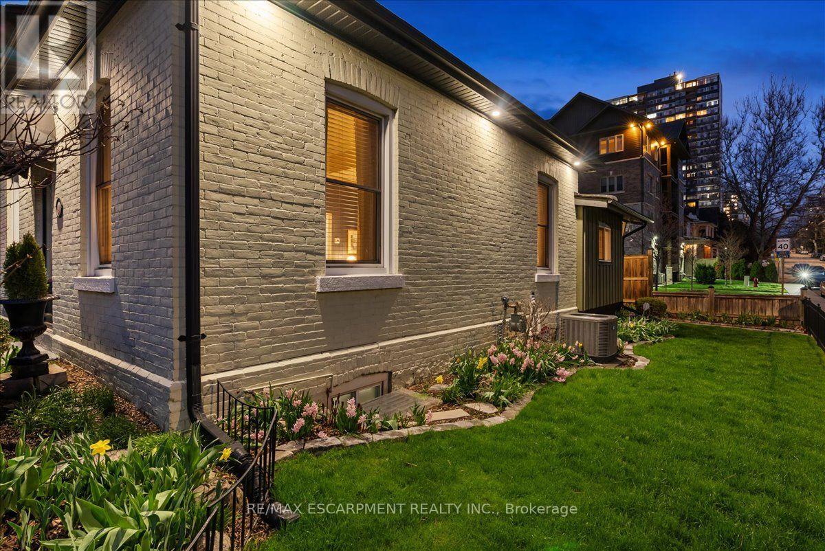 139 Queen Street S, Hamilton, Ontario  L8P 3S3 - Photo 35 - X13753644