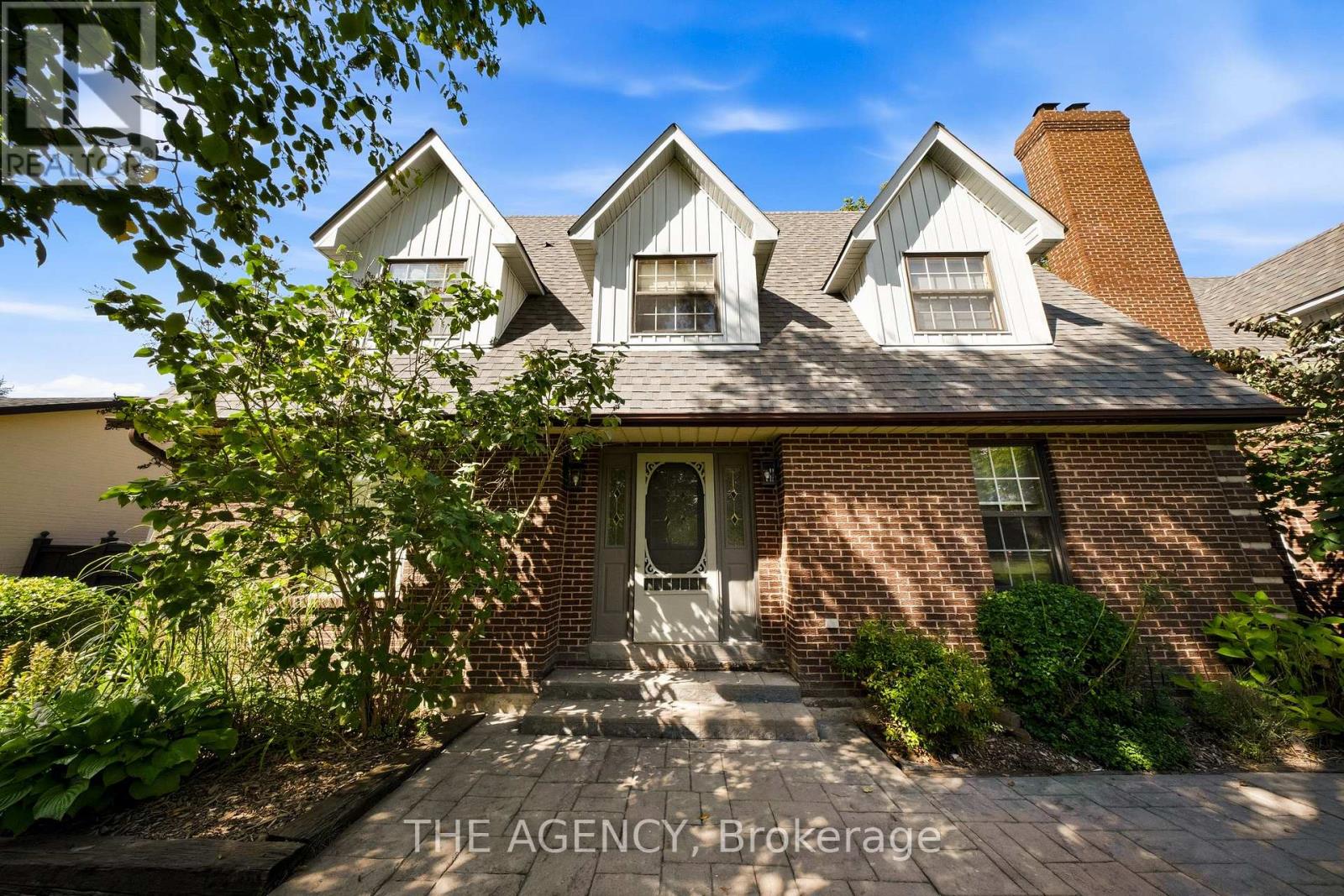 30 Goodfellow Crescent, King, Ontario  L0G 1N0 - Photo 3 - N13753162