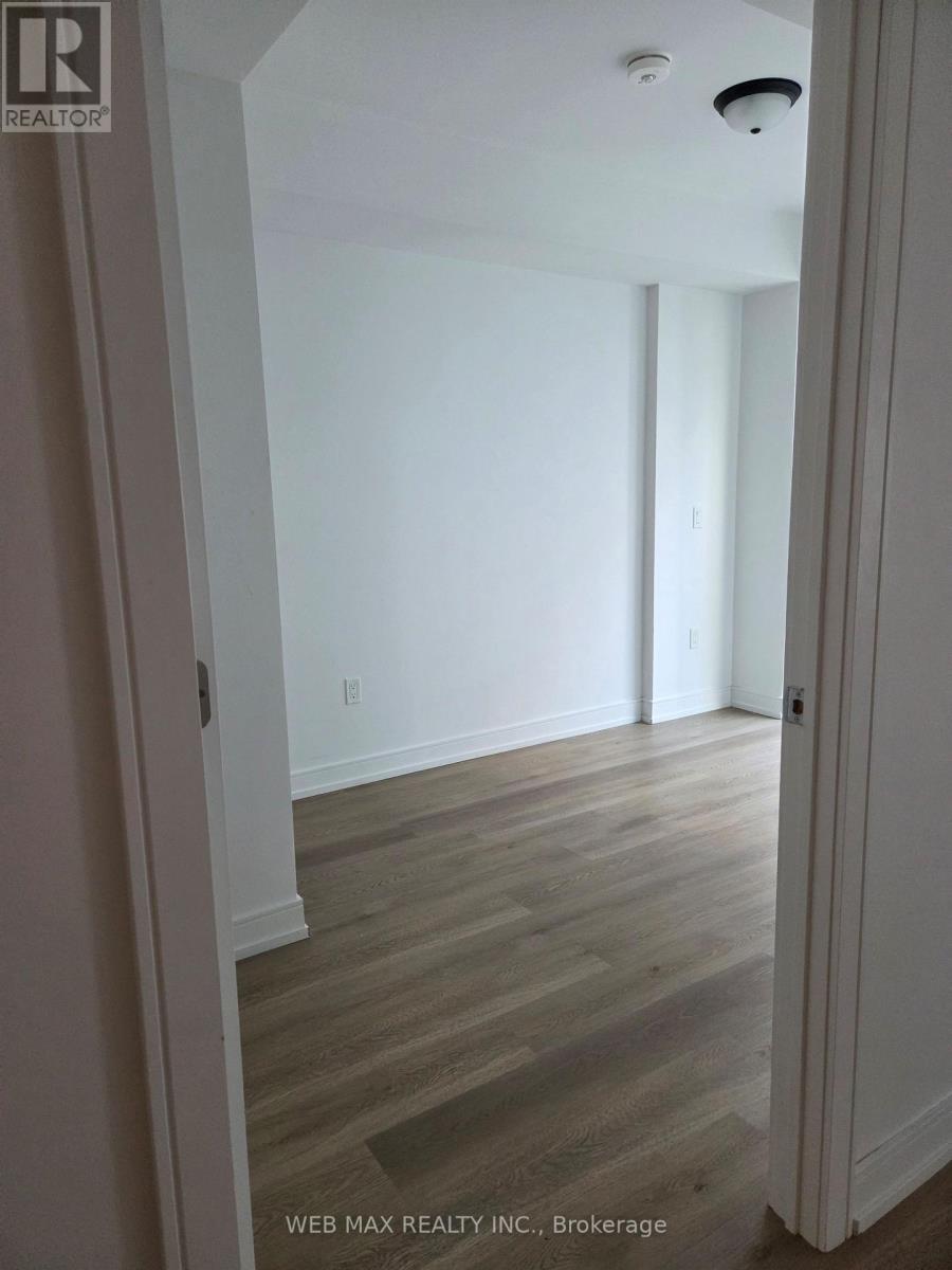 815 - 1 Jarvis Street, Hamilton, Ontario  L8R 3J2 - Photo 1 - X13753792