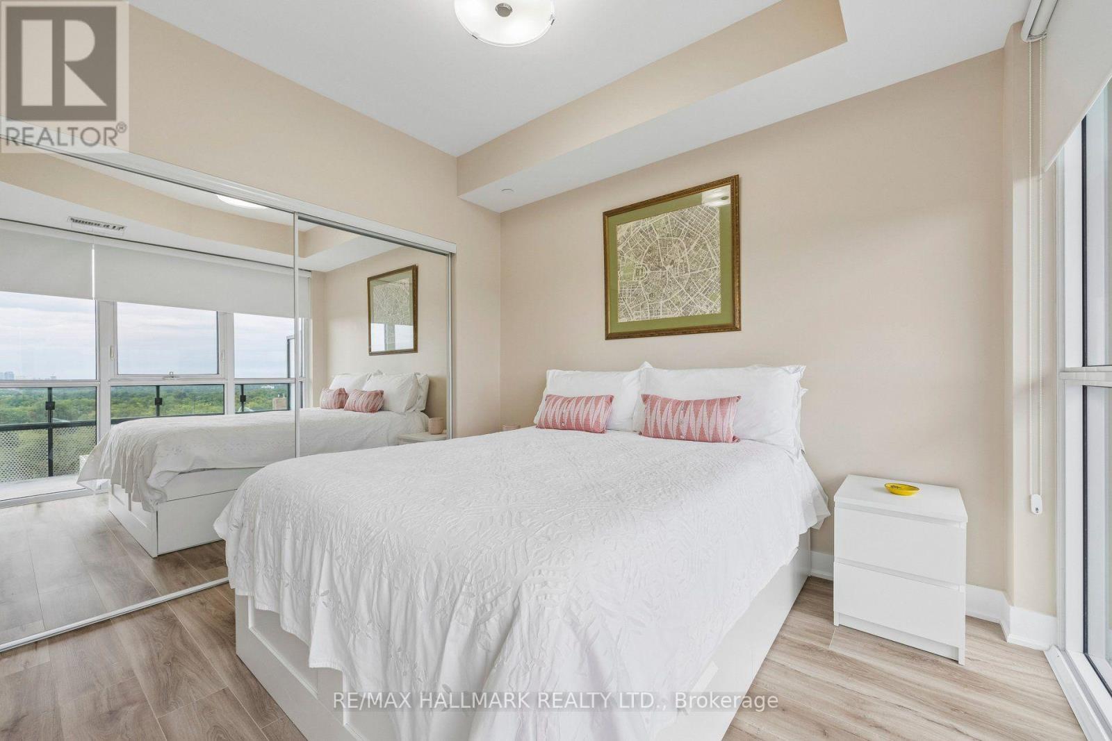 924 - 99 The Donway W, Toronto, Ontario  M3C 0N8 - Photo 10 - C13752232