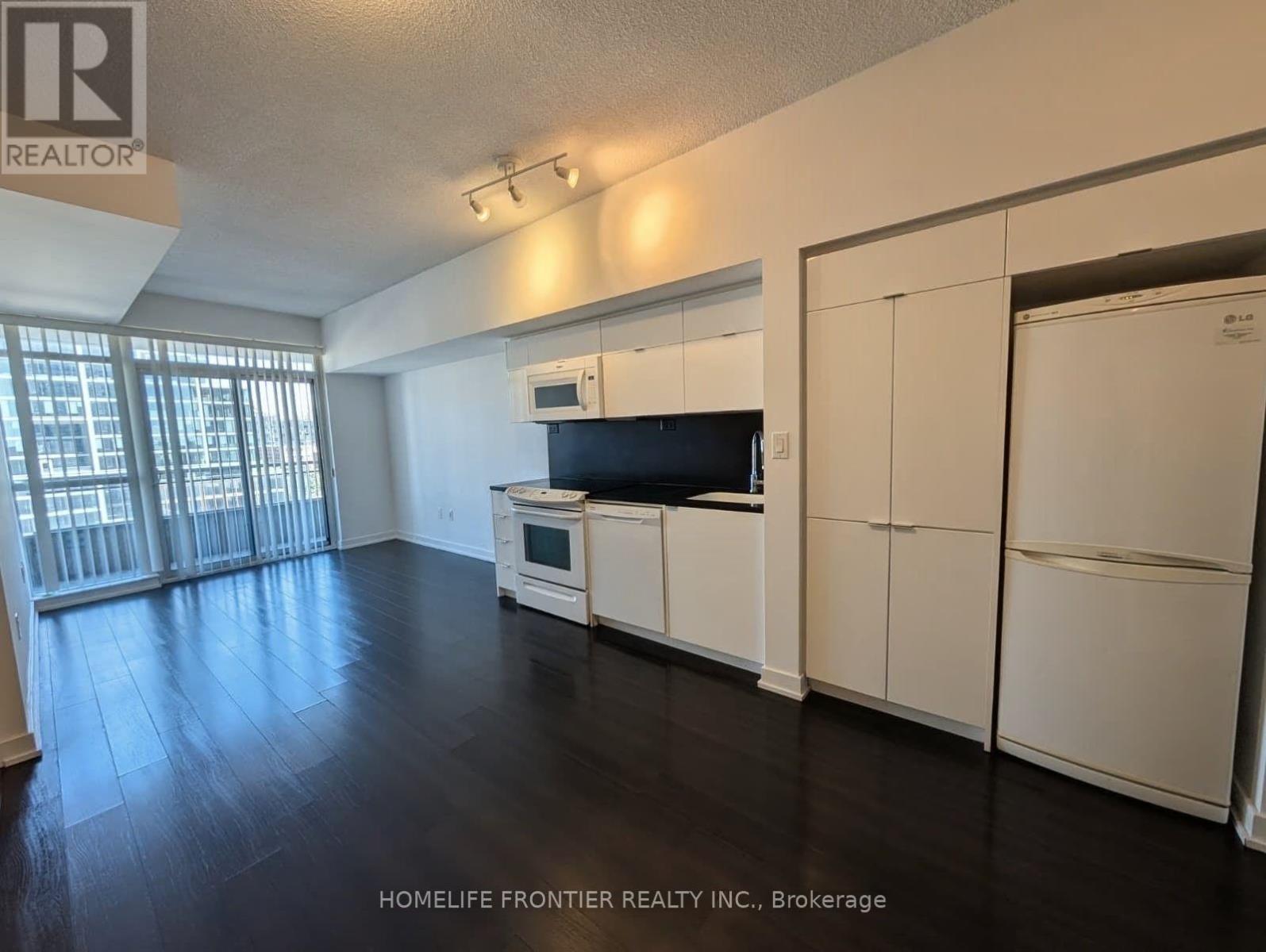 1017 - 151 Dan Leckie Way, Toronto, Ontario  M5V 4B2 - Photo 5 - C13732842
