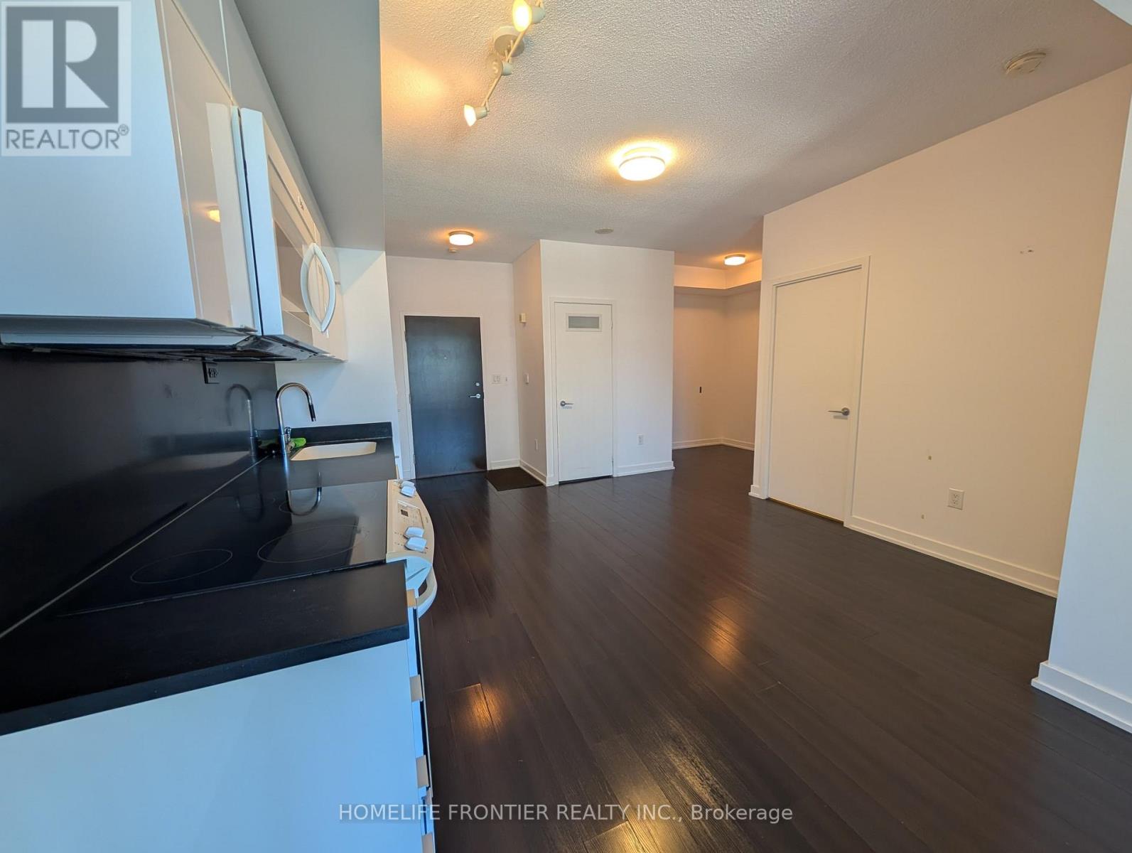 1017 - 151 Dan Leckie Way, Toronto, Ontario  M5V 4B2 - Photo 6 - C13732842