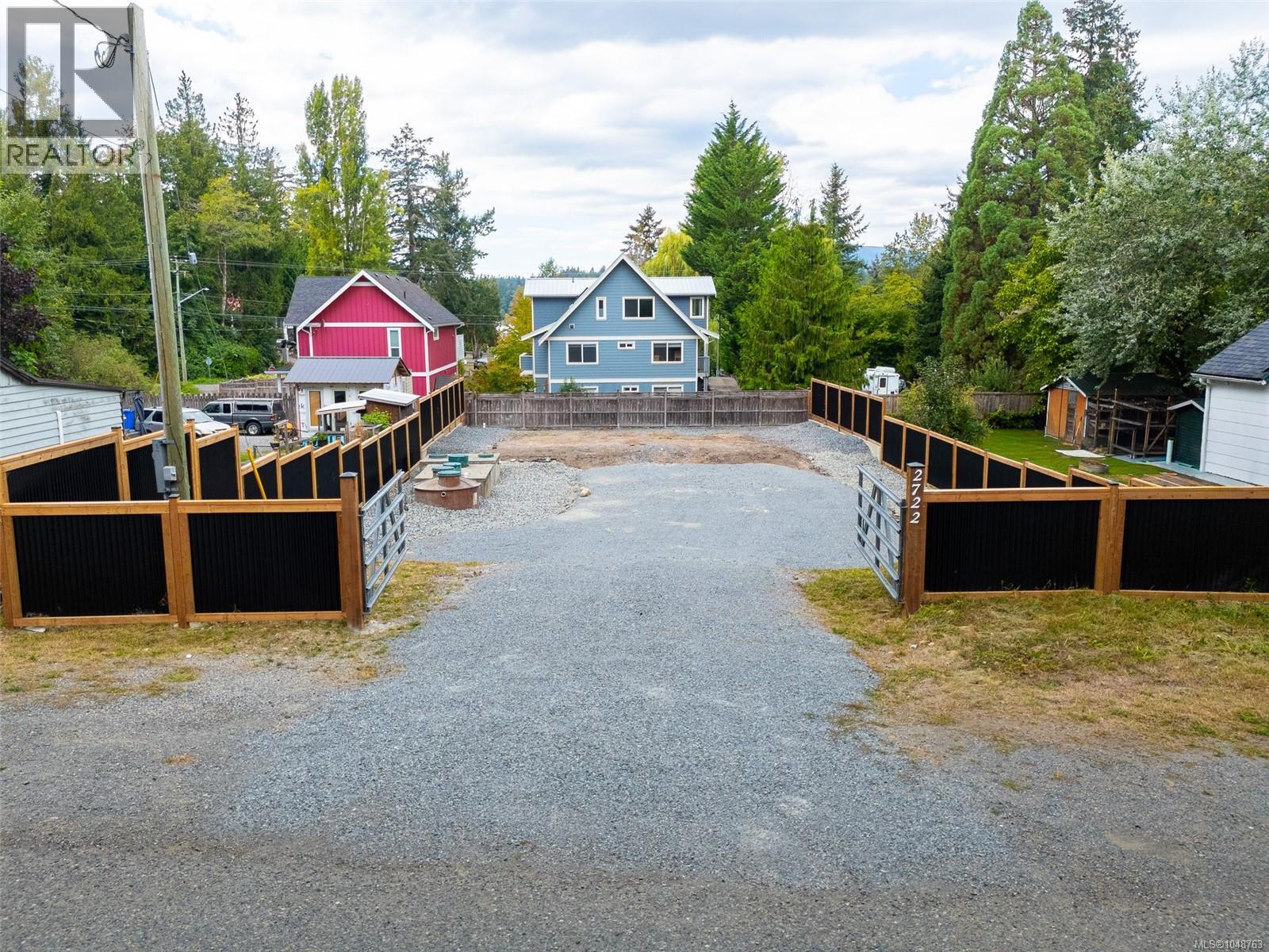 2722 Gibson Pl, Shawnigan Lake, British Columbia  V0R 2W0 - Photo 1 - 1048763