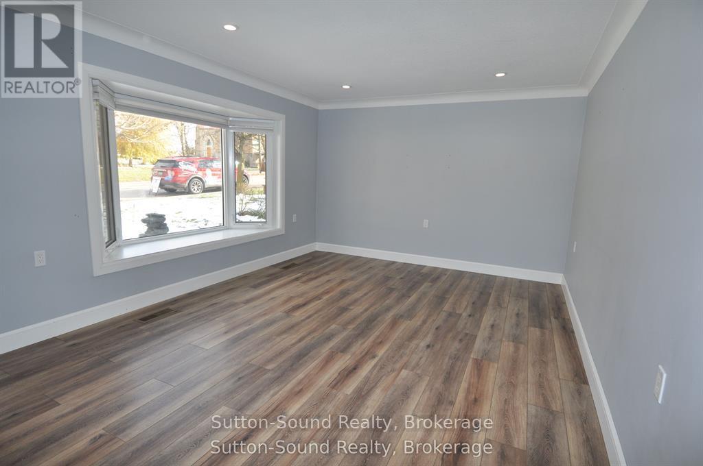 10 Brownlee Street S, South Bruce, Ontario  N0G 2S0 - Photo 6 - X13455538