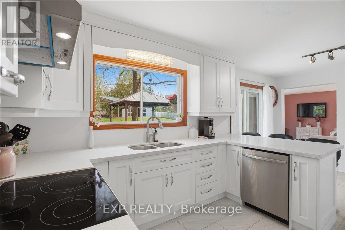 269 Cedarmere Road, Orillia, Ontario  L3V 7H1 - Photo 11 - S13147574