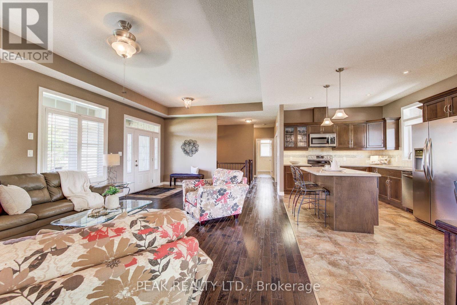 355 Woodstock Street S, East Zorra-Tavistock, Ontario  N0B 2R0 - Photo 12 - X13246646