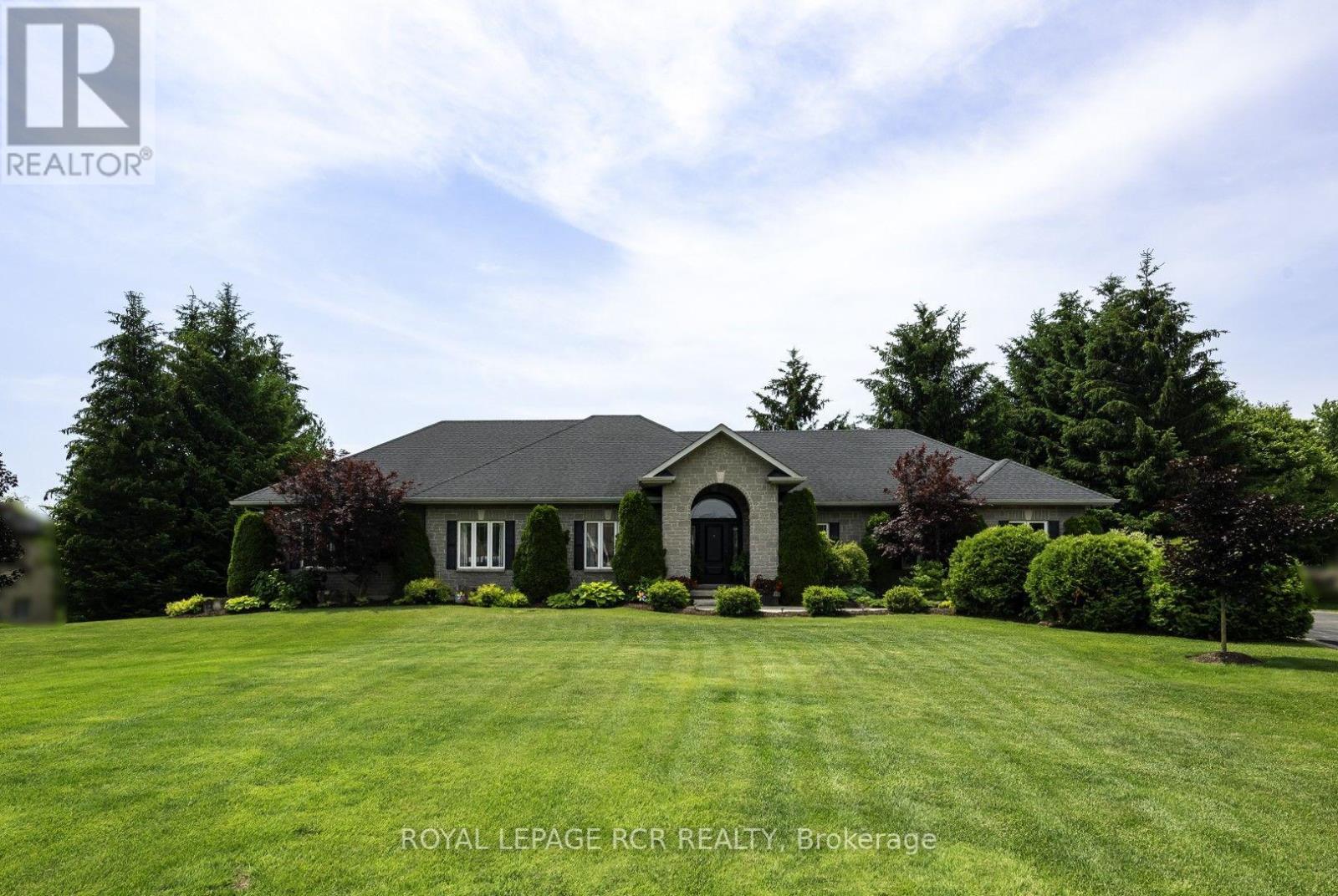 6 BROOKHAVEN CRESCENT, East Garafraxa, Ontario