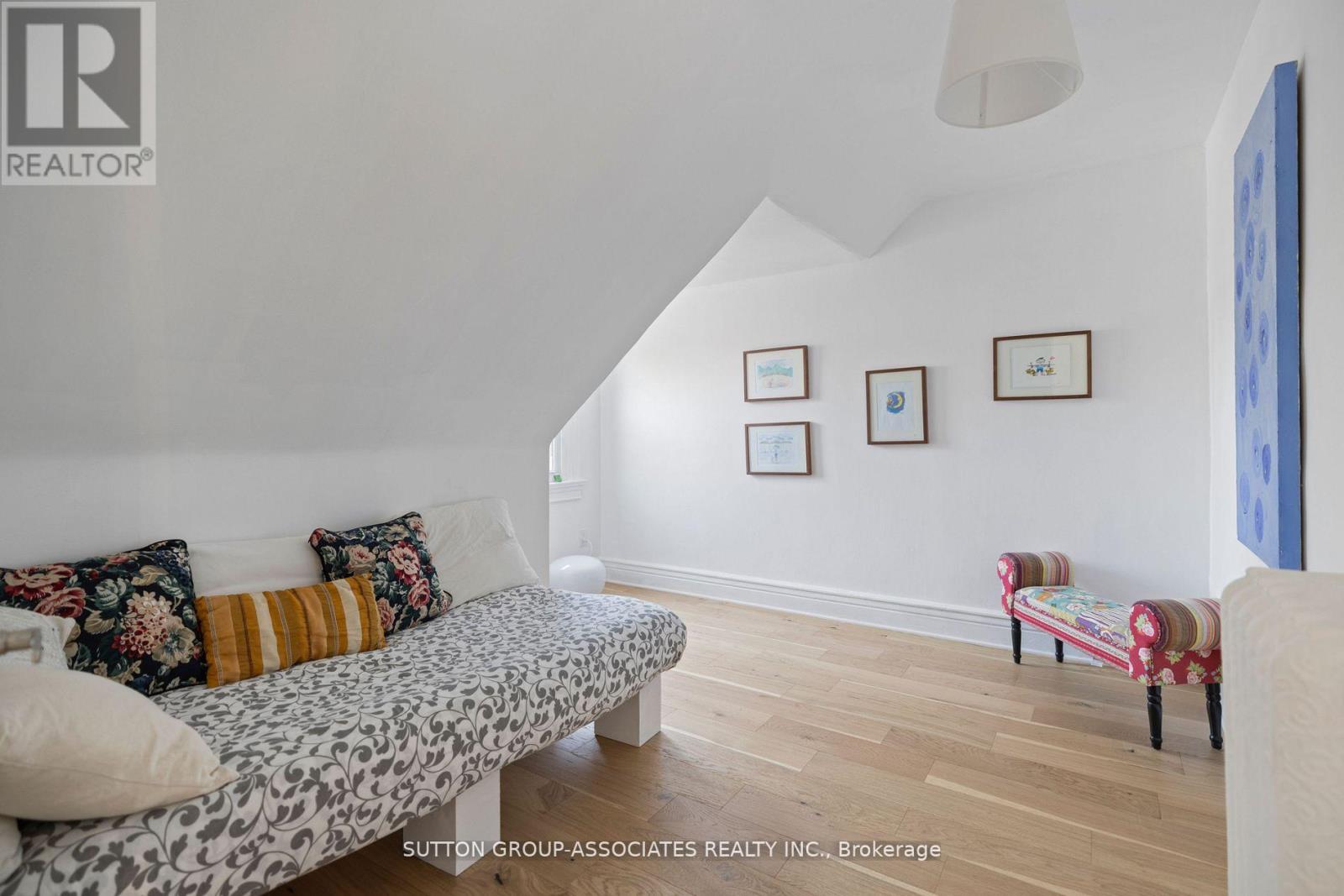 853 Manning Avenue, Toronto, Ontario  M6G 2X1 - Photo 26 - C13753750