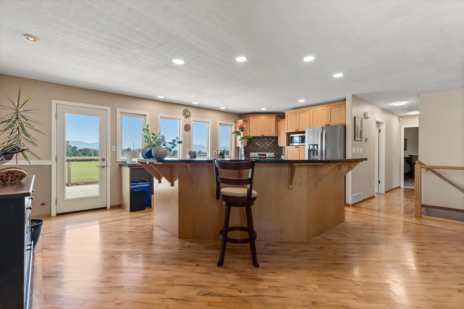 45199 Stevenson Road, Sardis West Vedder, Chilliwack, British Columbia  V2R 1L9 - Photo 7 - R3161564