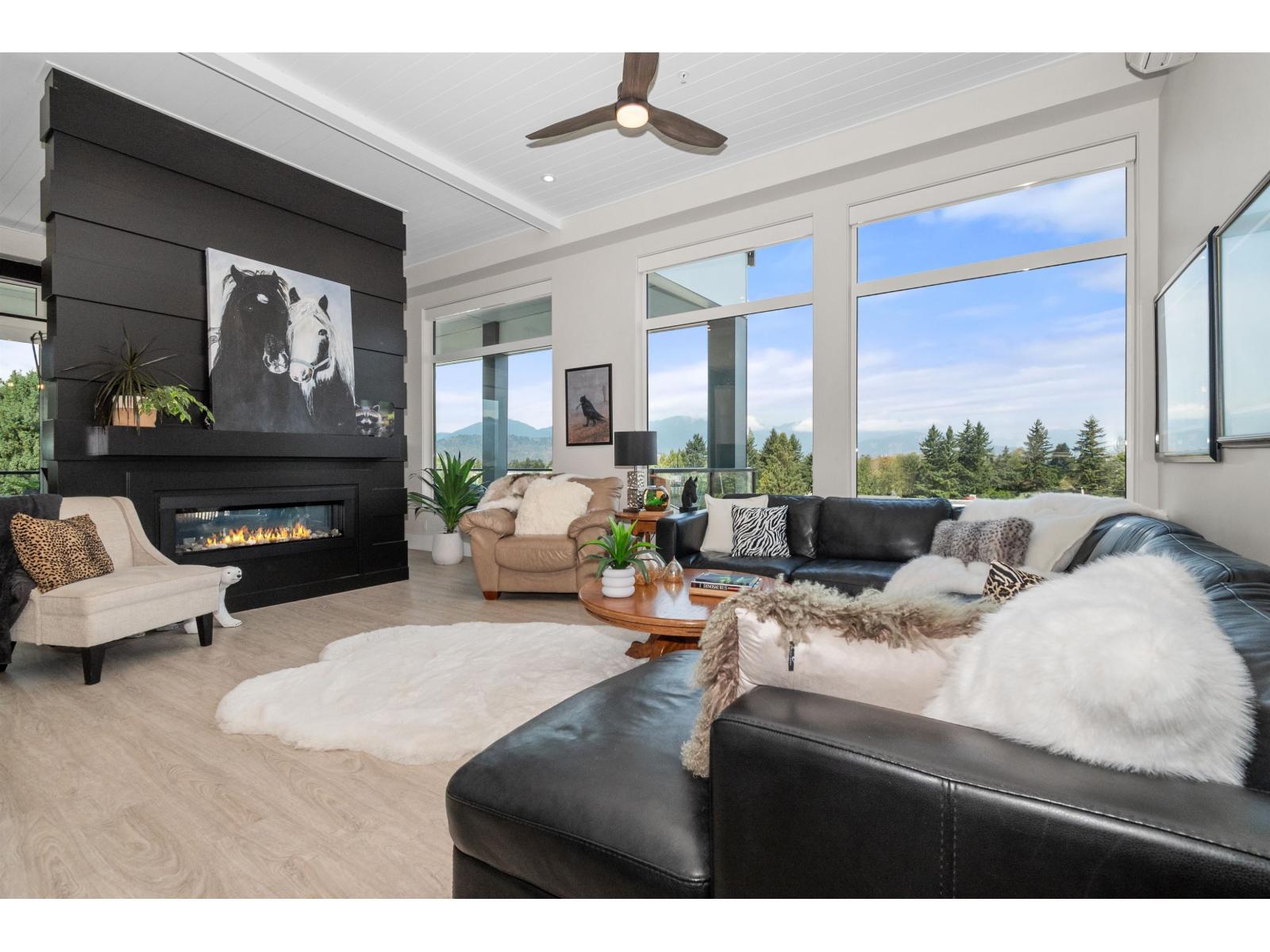 506 45745 Watson Road, Sardis South, Chilliwack, British Columbia  V2R 6K3 - Photo 1 - R3161220