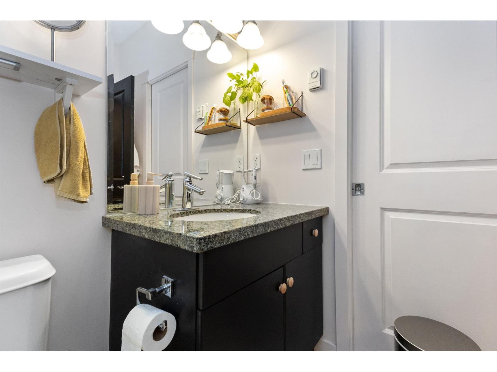 406 33338 E Bourquin Crescent, Abbotsford, British Columbia  V2S 1Y1 - Photo 14 - R3161585