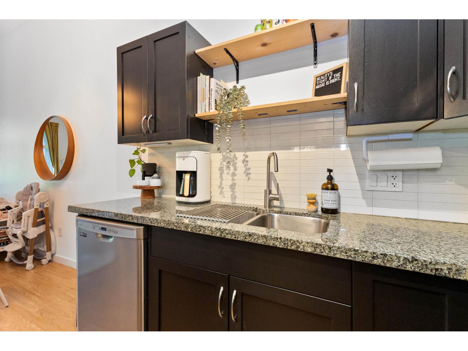 406 33338 E Bourquin Crescent, Abbotsford, British Columbia  V2S 1Y1 - Photo 10 - R3161585