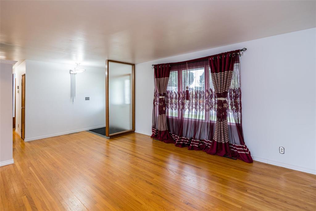 386 Harold Avenue E, Winnipeg, Manitoba R2C 0R9 - Photo 12 - 202622401