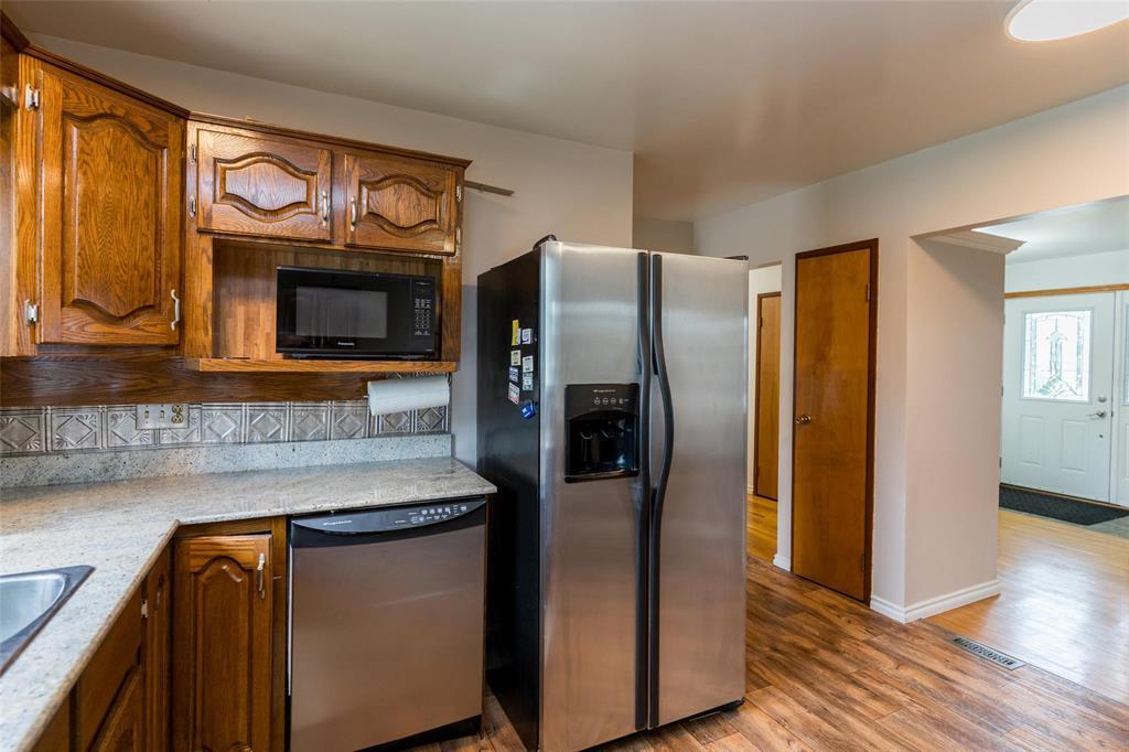 386 Harold Avenue E, Winnipeg, Manitoba R2C 0R9 - Photo 17 - 202622401