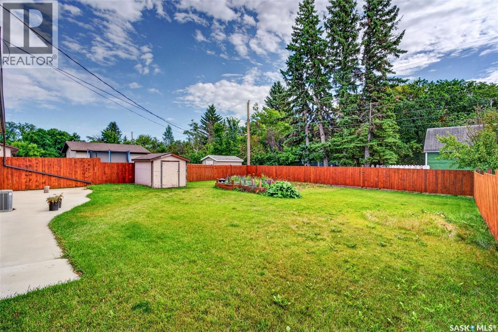 107 Elizabeth Street, Melfort, Saskatchewan  S0E 1A0 - Photo 5 - SK047775