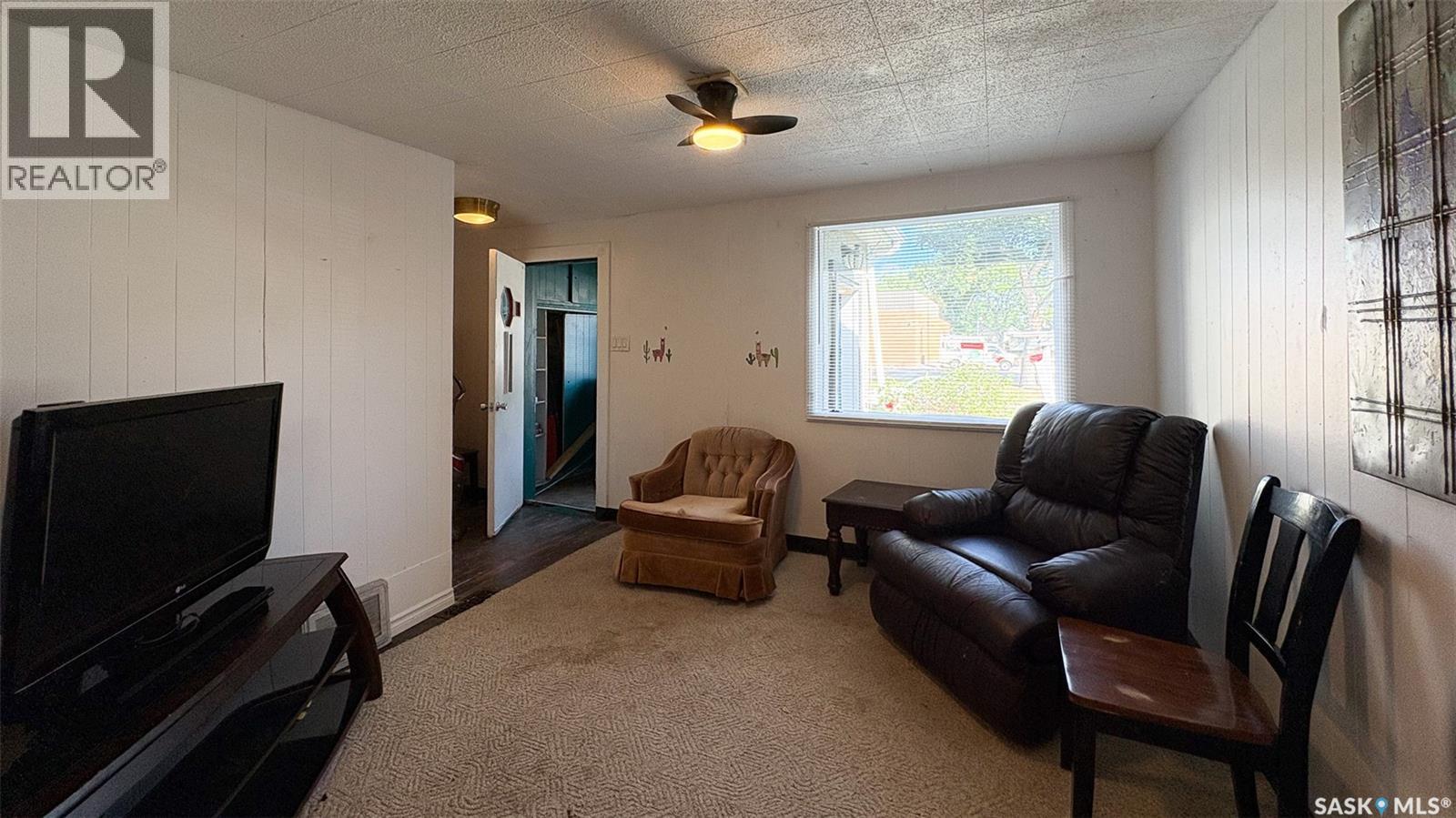 2034 Quebec Street, Regina, Saskatchewan  S4P 1J9 - Photo 6 - SK047762