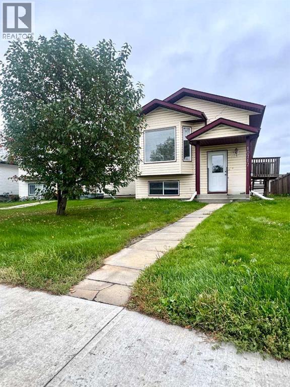 10717 74 Avenue photo 1