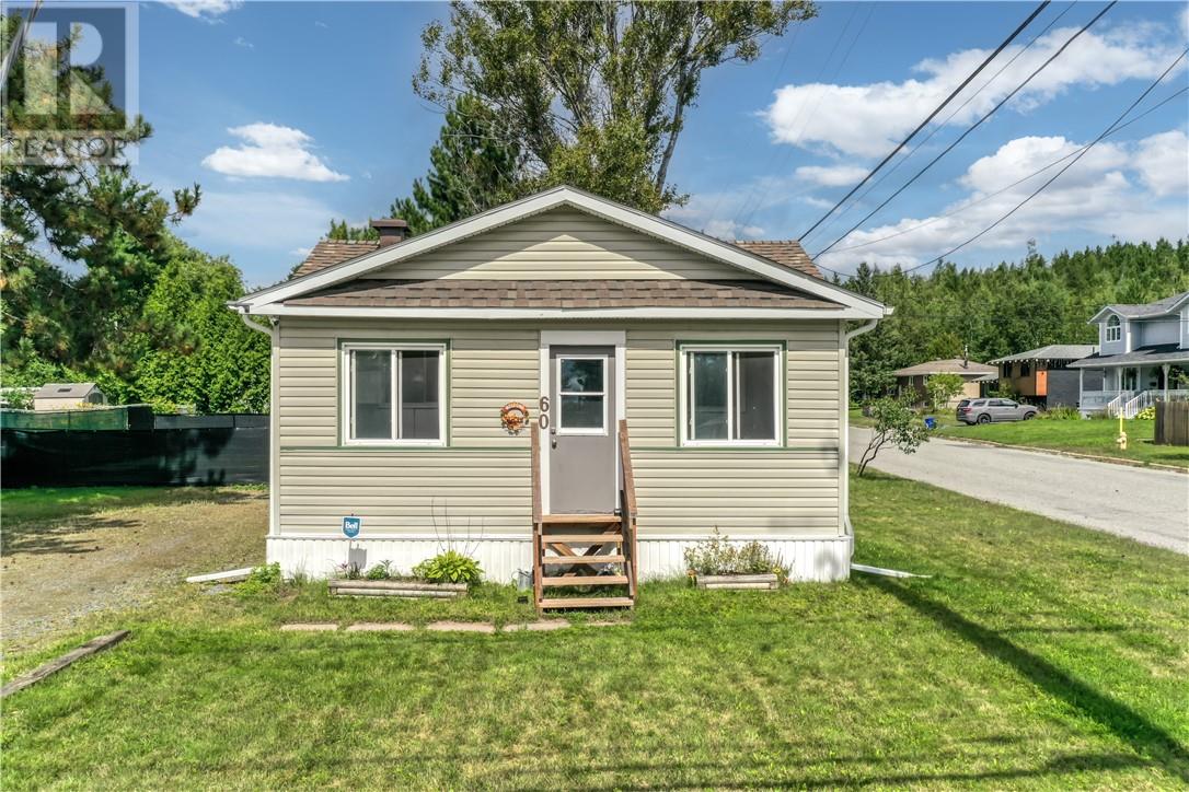 60 Caruso Street, Coniston, Ontario