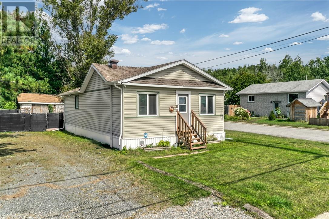 60 Caruso Street, Coniston, Ontario  P0M 1N0 - Photo 26 - 2130204