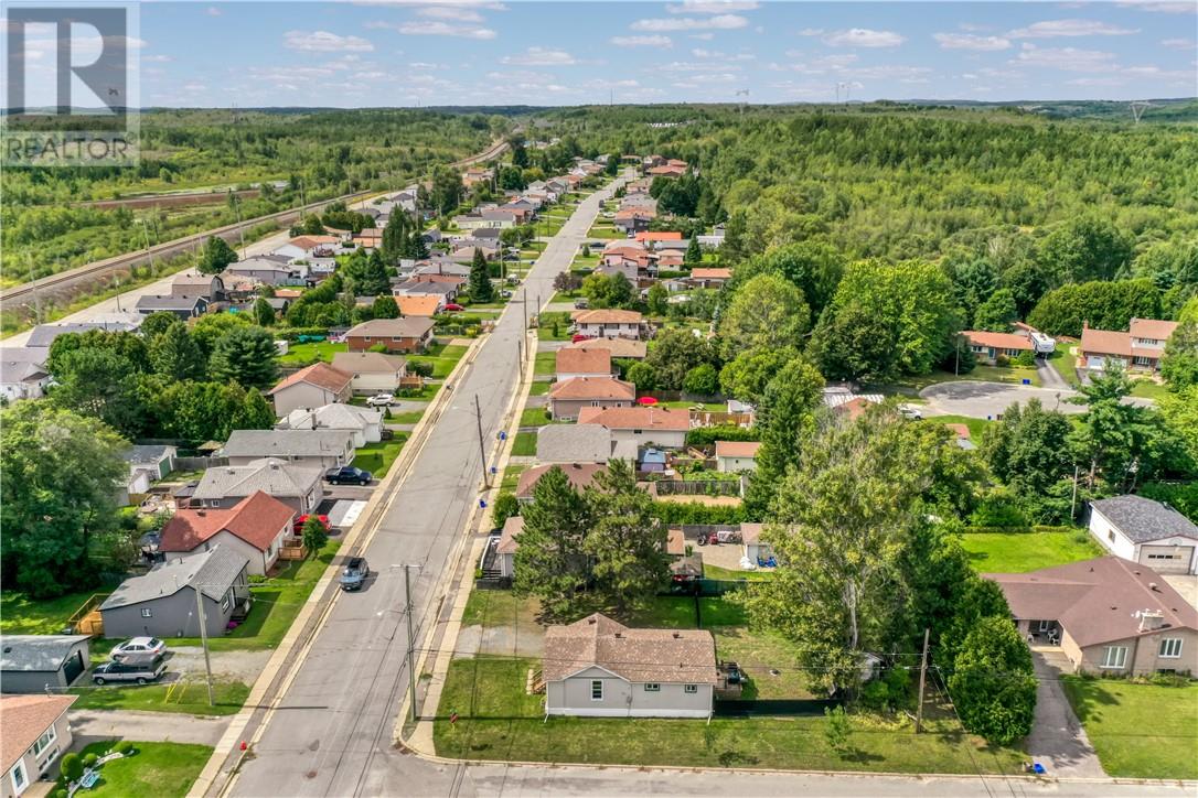 60 Caruso Street, Coniston, Ontario  P0M 1N0 - Photo 31 - 2130204