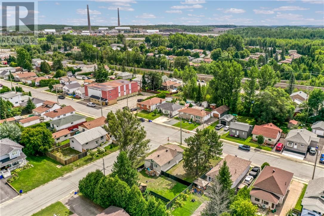 60 Caruso Street, Coniston, Ontario  P0M 1N0 - Photo 33 - 2130204