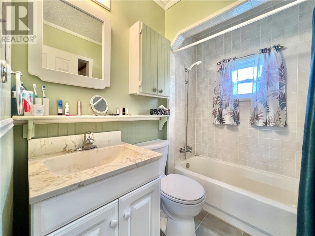 100 Hillcrest Street, Levack, Ontario  P0M 2C0 - Photo 21 - 2130188