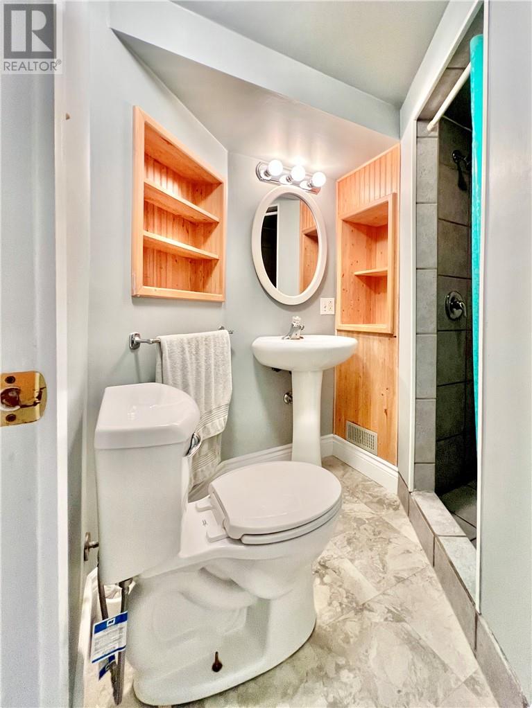 100 Hillcrest Street, Levack, Ontario  P0M 2C0 - Photo 29 - 2130188