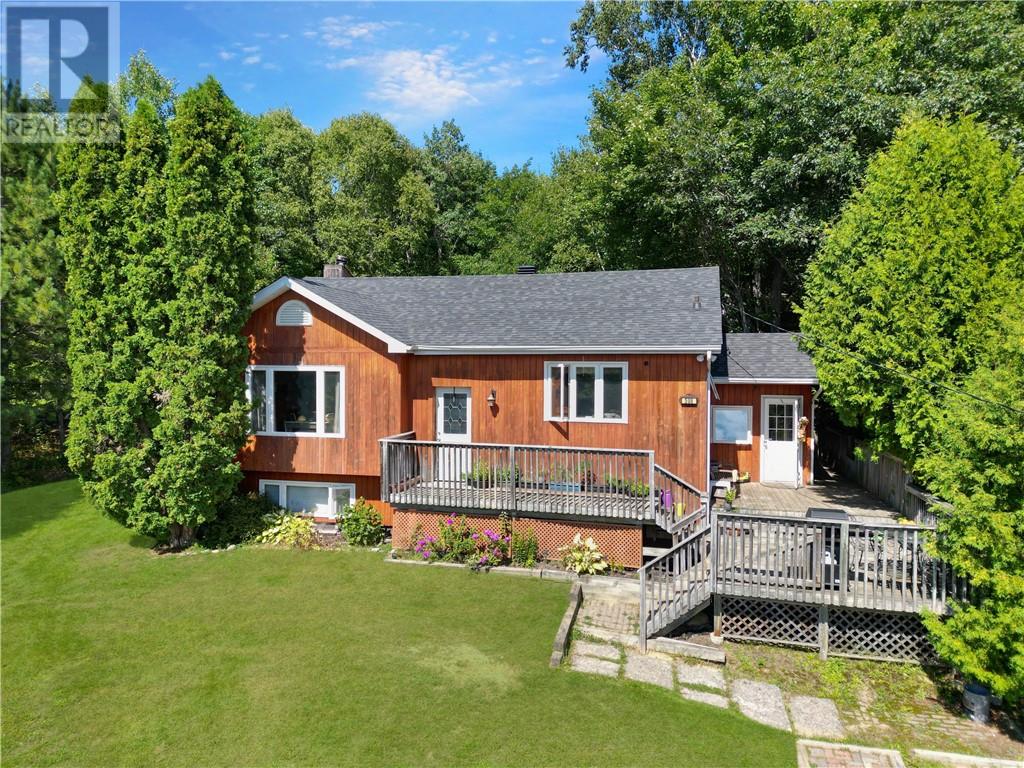 598 Sunnyside Road, Sudbury, Ontario