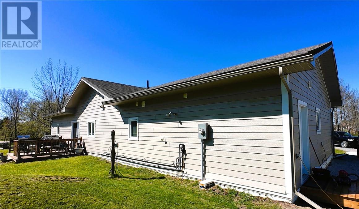 14 Maplewood Trail, Kagawong, Ontario  P0P 1J0 - Photo 26 - 2130157