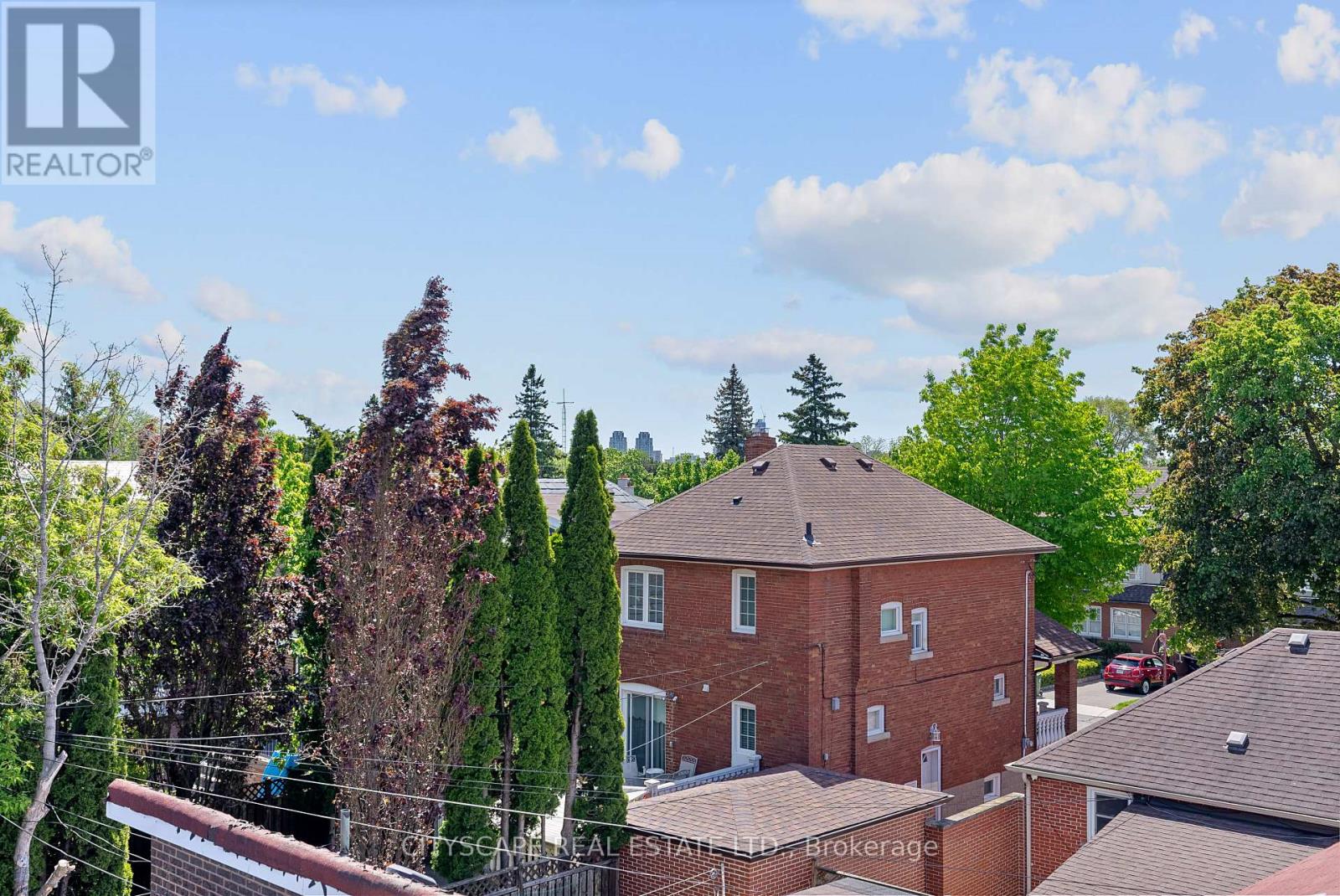 Upper #4 - 589 Oakwood Avenue, Toronto, Ontario  M6E 2X8 - Photo 5 - C13736106