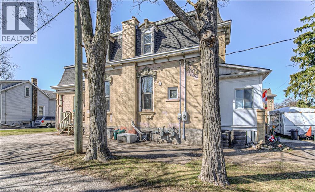 156 Grand Avenue S, Cambridge, Ontario  N1S 2M4 - Photo 3 - 40861140